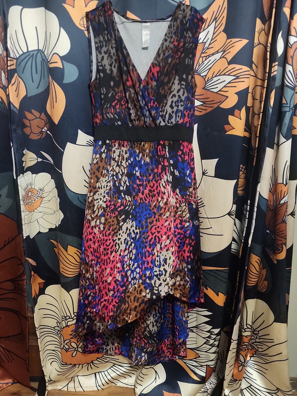 Sleeveless Multi-Color Animal Print V-Neck Dress